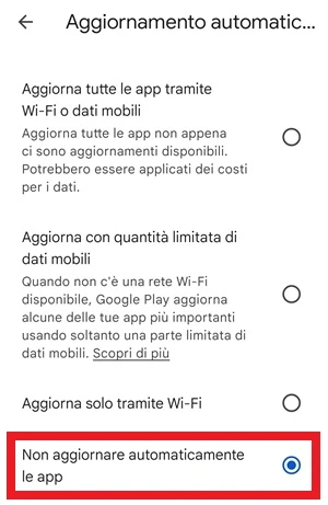 dal play store è selezionata la voce non aggiornare automaticamente le app dalle impostazioni