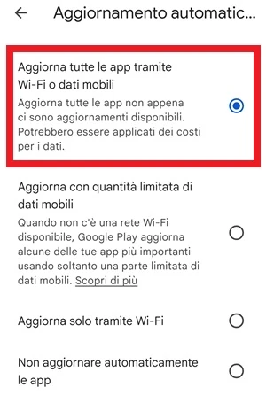 nel play store nella sezione aggiorna automaticamente le app è stata seleziona la voce Aggiorna tutte le app tramite wi-fi o dati mobili