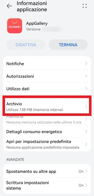 da informazioni applicazione di appgallery è evidenziata con un riquadro rosso la voce archivio