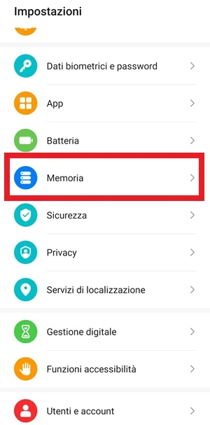dalle impostazioni si vede l'icona e la voce memoria con un riquadro rosso intorno